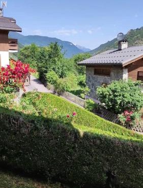 Belle maison traditionnelle - Les Chavonnes