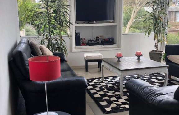 Casa muy luminosa en Barrio Privado