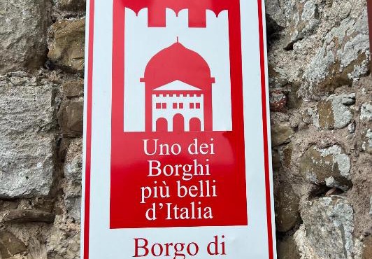 Casa Pruno Rosso