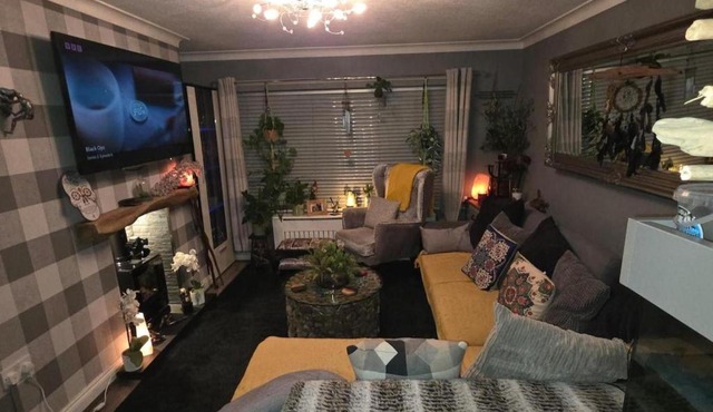 Charming Middleton Apartment sleeps 2