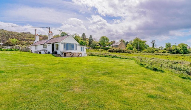 Crown Cottage
