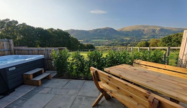 Devonknowes lodges