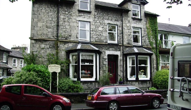 Lyndhurst Guest House