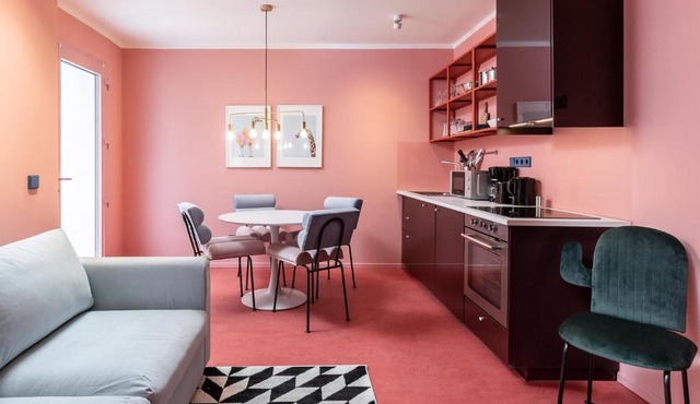 Memphis Design Loft Duplex -40sqm- near Antonplatz