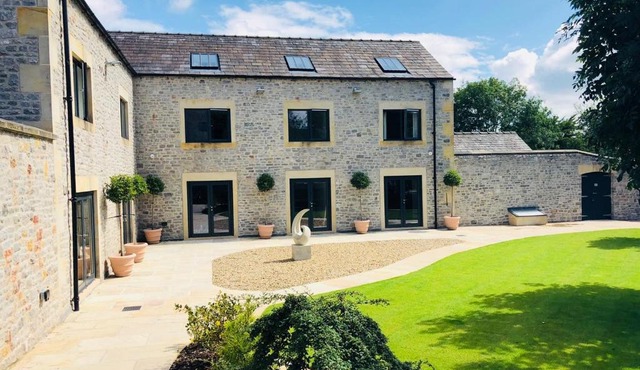 Millstream Mews - Fiddlesticks