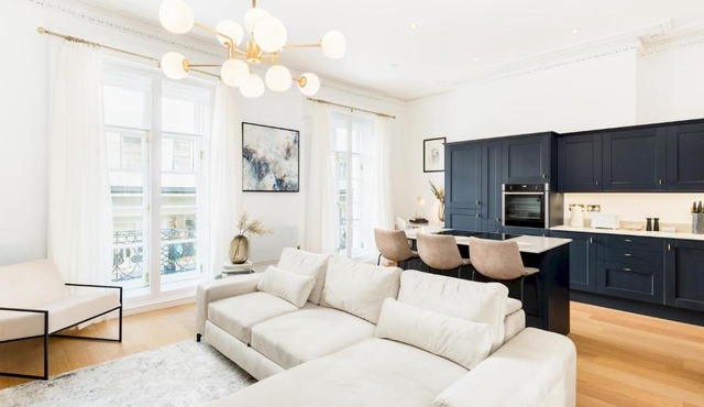 Modern High End 1 Bed in Central Leamington Spa - Pass the Keys