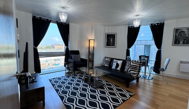 MPE - Tranquil Oasis Entire Apartment