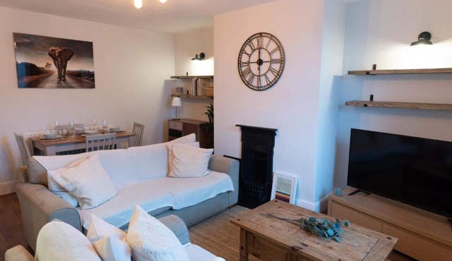 Oak Cottage