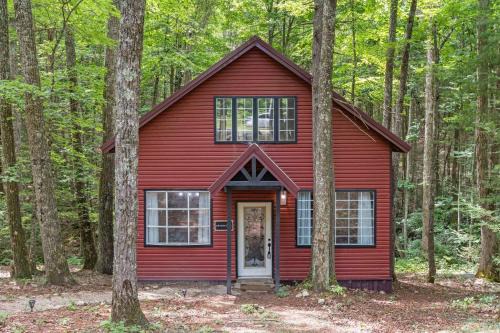 Private RRG Cabin with Game Room & Views