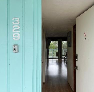 Quaint Condo 329