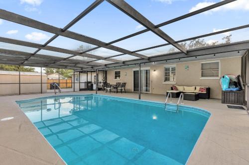 Relaxing 3BR Getaway with Private Pool