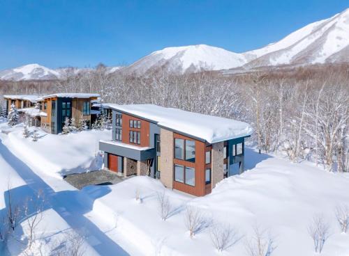 Rose - Rusutsu Chalets