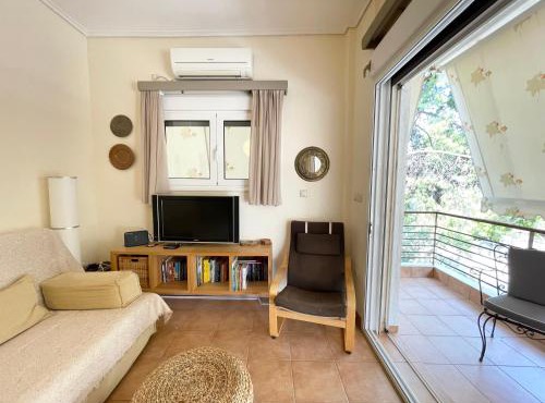 Saronida Beach Nest Apartment
