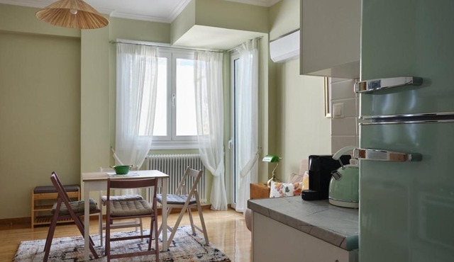Stunning-Classical 1bd apartment