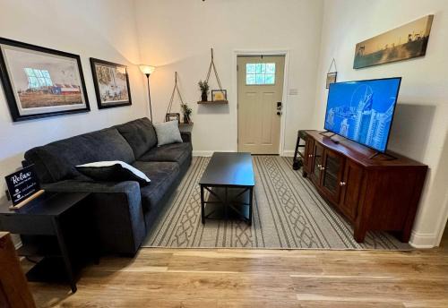 Texas Spindletop 3BR 2BA Home