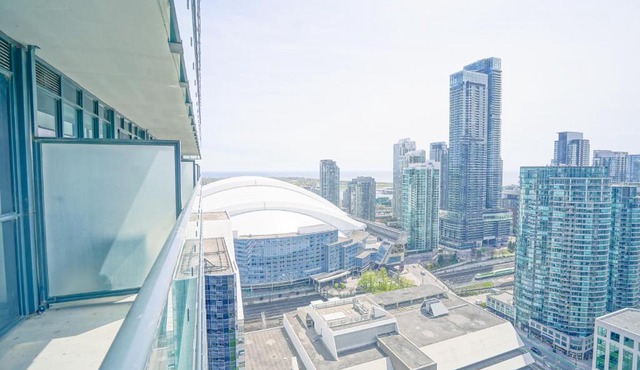 The Diamond 3BD 2BA Luxury Stay CN Tower, MTCC Steps Away