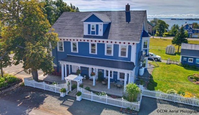 The Georgetown Inn
