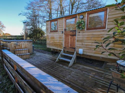 The Oak Hut