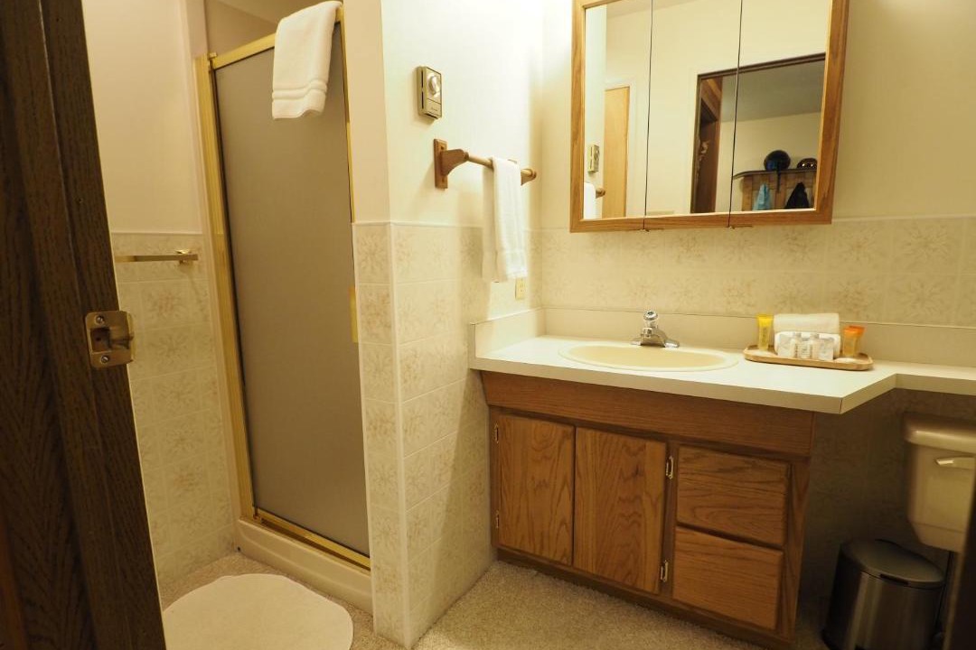 Photo of Bathroom in Apex Mountain