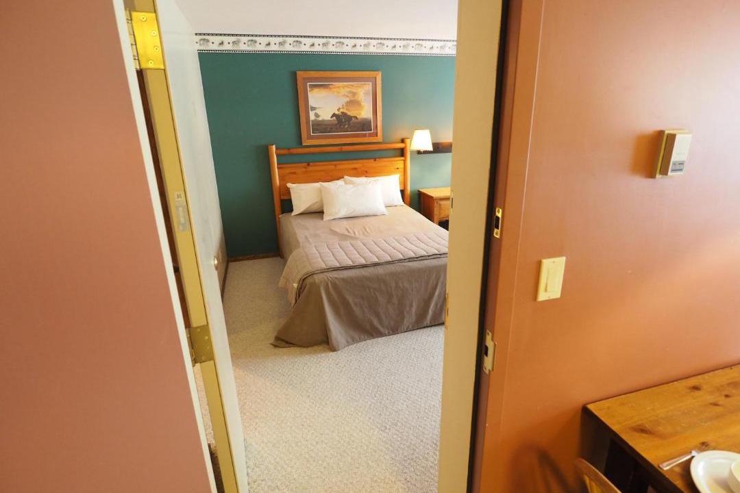 Photo of Bedroom in Apex Mountain